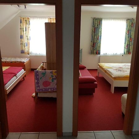 Pension Altmann Sankt Magdalena ภายนอก รูปภาพ
